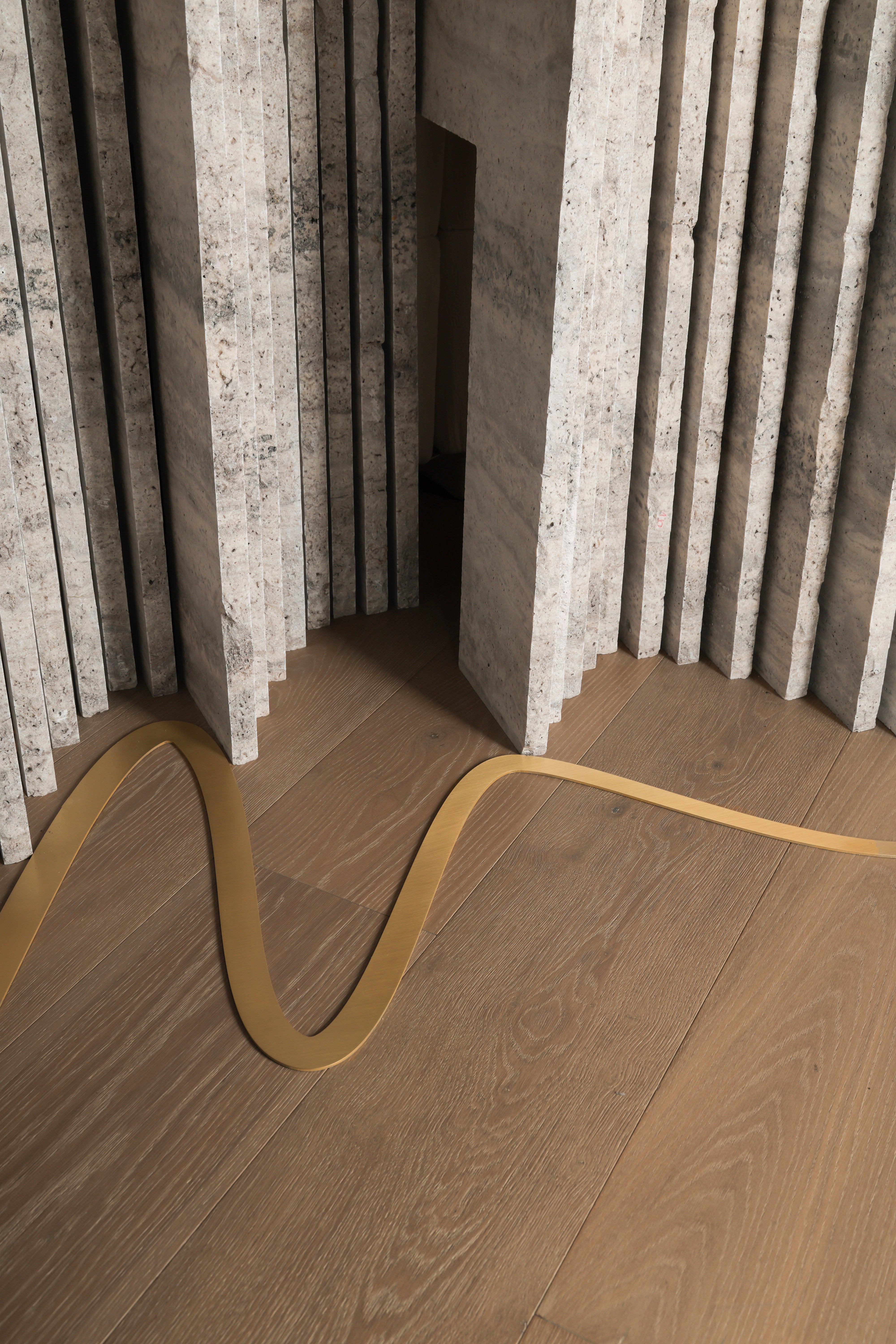 La Forêt Oak flooring, stairs and wall panels in the Marchand Queenstown studio