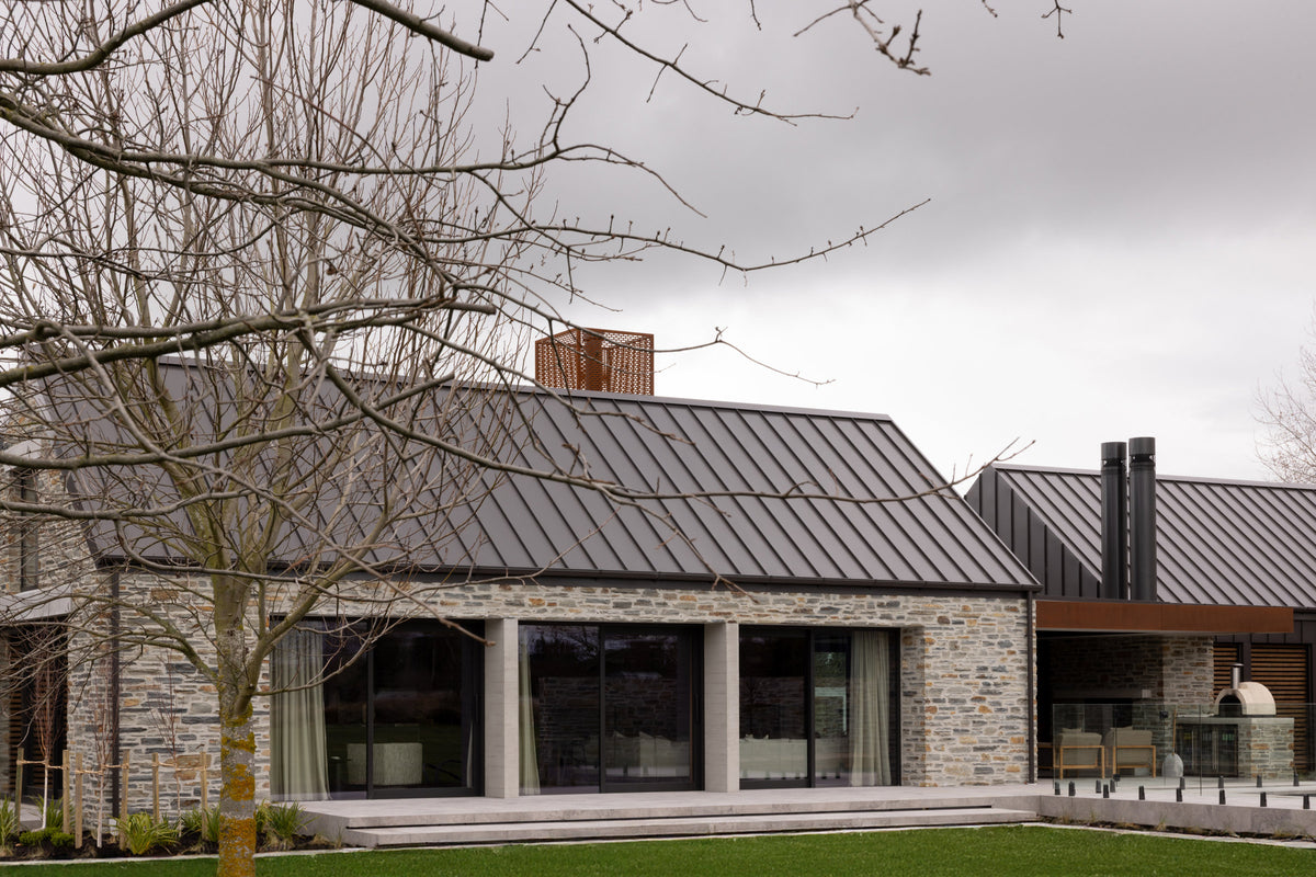 Carters Road, Ashburton — Chocolat Oak flooring